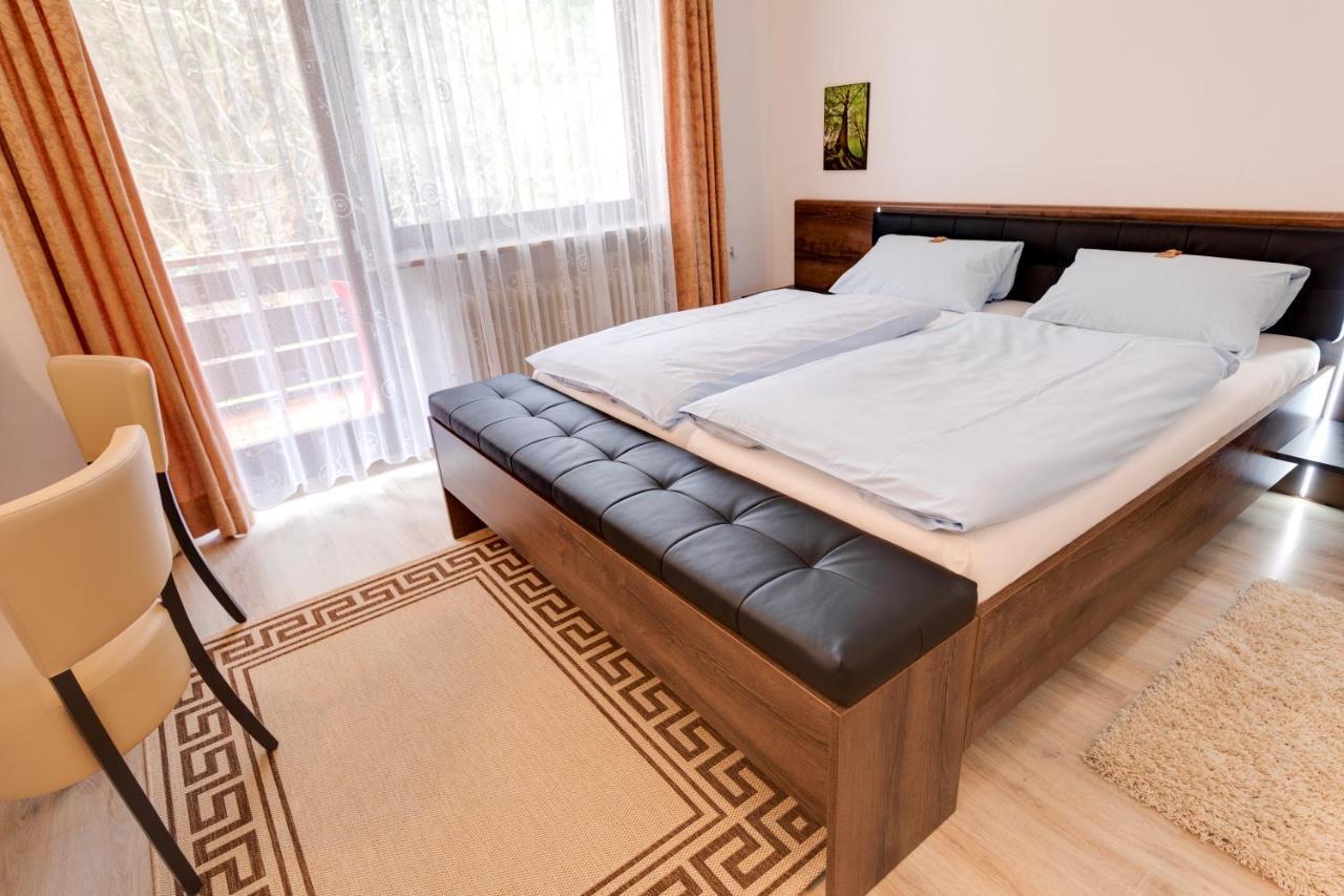Hotel Pension Bluechersruh Бад Бернек им Фихтелгебирге Екстериор снимка