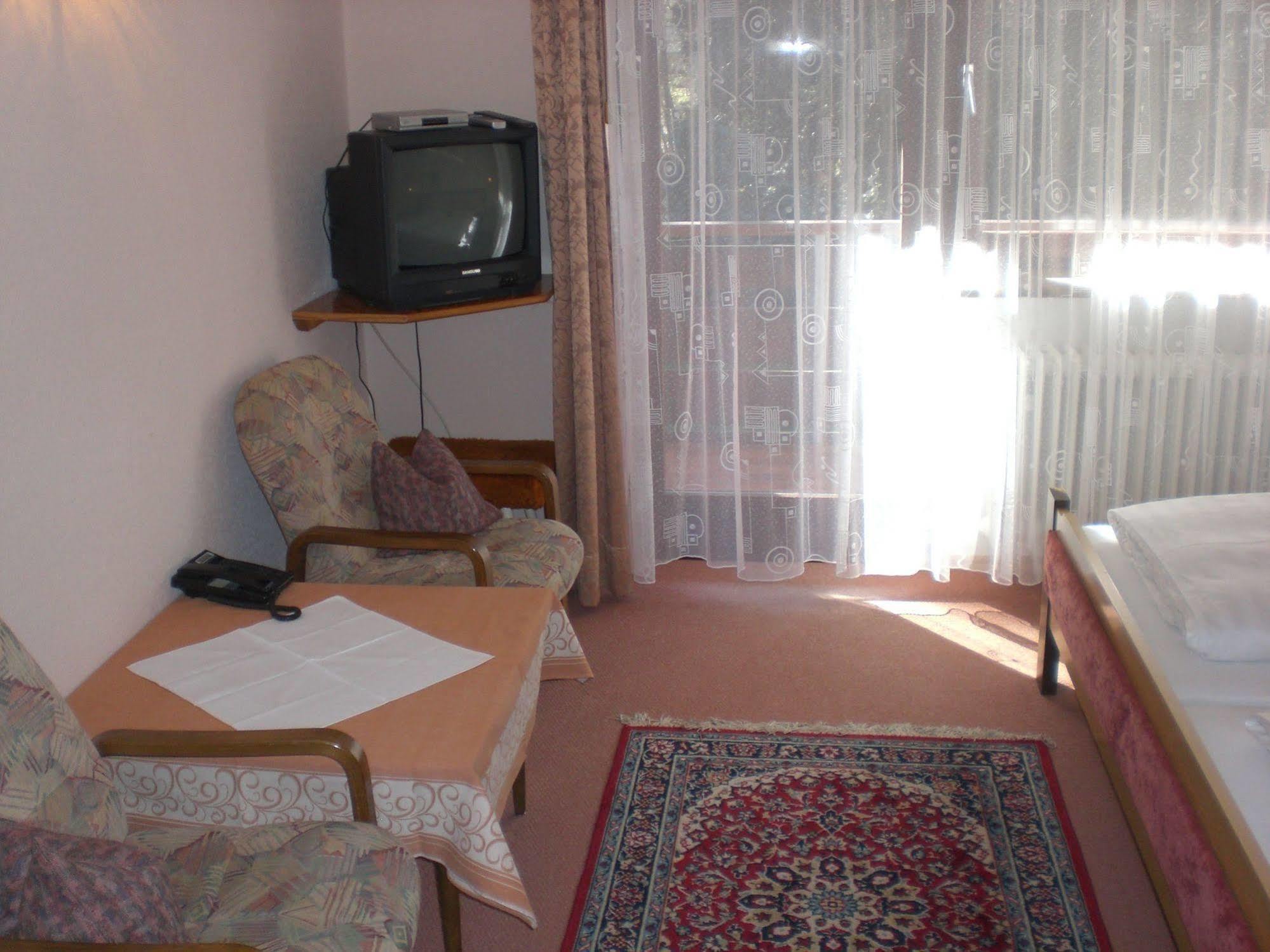 Hotel Pension Bluechersruh Бад Бернек им Фихтелгебирге Екстериор снимка
